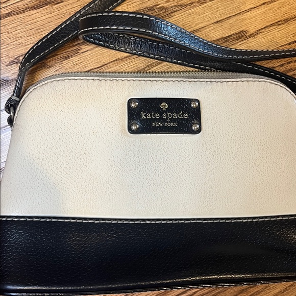 Kate Spade Weselley Hanna Crossbody Shoulder Bag Purse Classiccore preppy Y2K - Picture 9 of 12